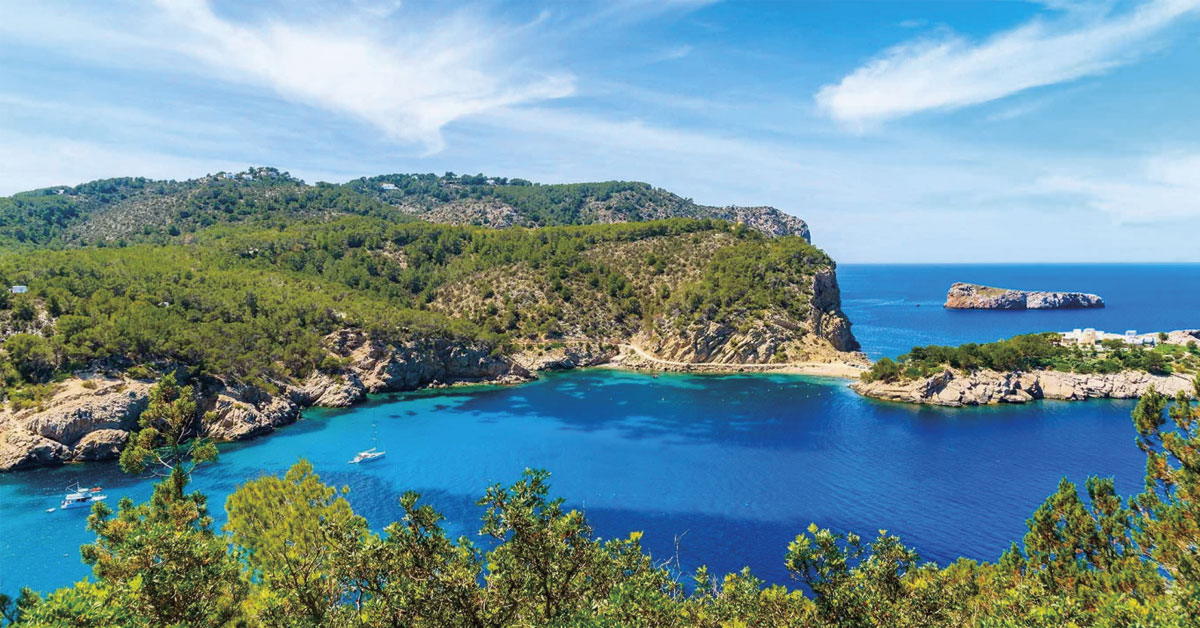 paraje natural en ibiza de es amunts