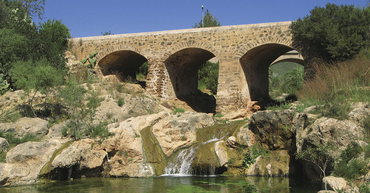 puente viejo de santa eularia des riu