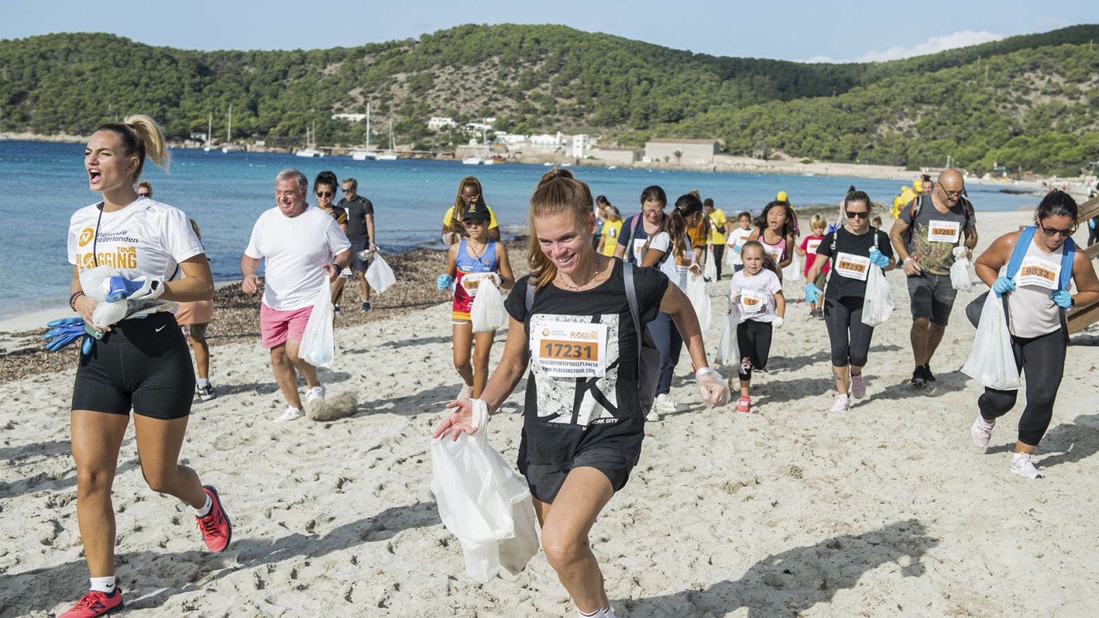 Ibiza celebra una nueva edición del Nationale-Nederlanden Plogging Tour