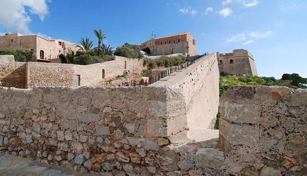 Sant Pere and Sant Jaume Stronghold Museums