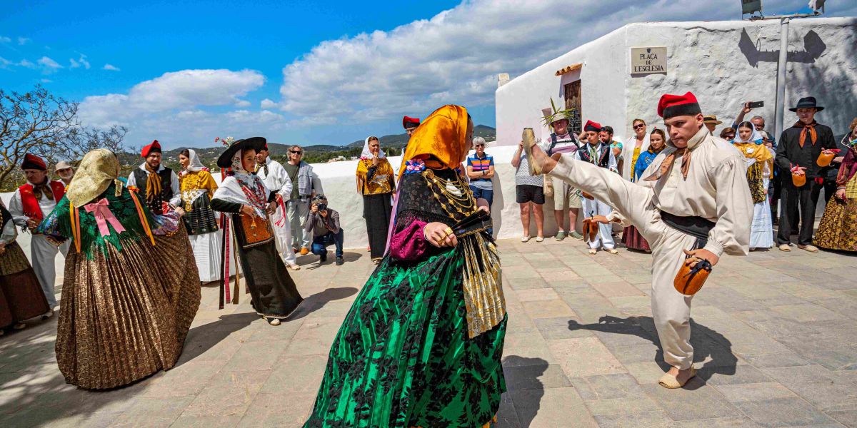 Santa Eulària des Riu prepares for its patron saint's fiestas